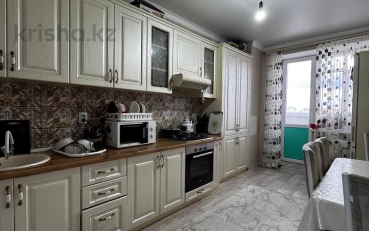 2-бөлмелі пәтер · 61.9 м² · 5/5 қабат, мкр. Алтын орда, бағасы: 25 млн ₸ в Актобе — фото 3
