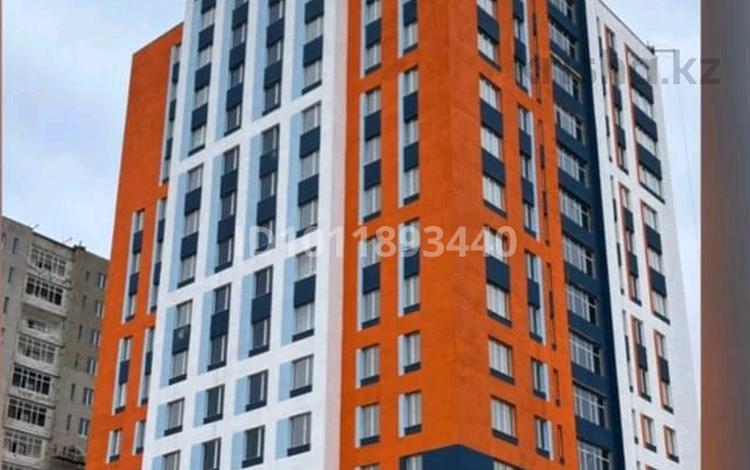 1-бөлмелі пәтер · 45 м² · 7/15 қабат, ул. А-75 2блок1, бағасы: 22.6 млн ₸ в Астане, Сарайшык р-н — фото 41