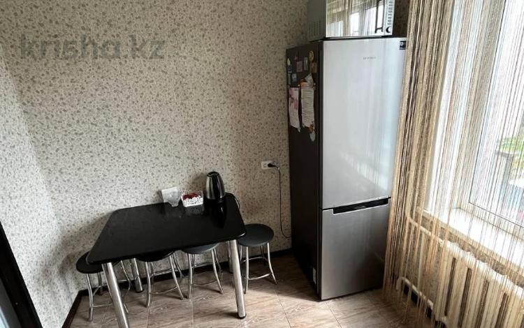 1-комнатная квартира, 35 м², 5/5 этаж, Назарбаева за 13.7 млн 〒 в Петропавловске — фото 2