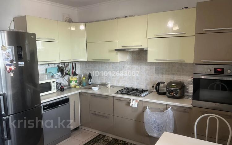 2-бөлмелі пәтер · 76.3 м² · 9/9 қабат, мкр Аксай-4 121 — Ул.Саина-ул.Жубанова, бағасы: 45.9 млн ₸ в Алматы, Ауэзовский р-н — фото 4