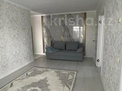Продажа квартир в Актюбинской обл.: 2-комнатная квартира · 47.5 м² · 3/5 этаж, мкр 8, Братьев Жубановых за 16.8 млн 〒 2-комнатная квартира · 47.5 м² · 3/5 этаж, мкр 8, Братьев Жубановых за 16.8 млн 〒 в Актобе