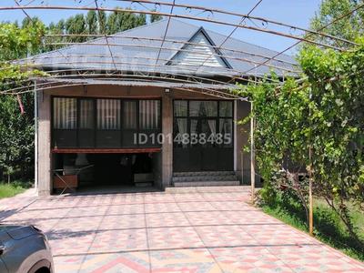 Жеке үй · 6 бөлме · 264 м² · 12 жүзд., Б.Момышұлы, бағасы: 40 млн ₸ в Жемисти