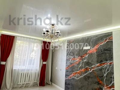 3-комнатная квартира · 57 м² · 1/5 этаж, мкр Центральный, Момышулы 21 — 17 Школа за 22 млн 〒 в Атырау