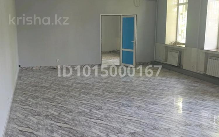Еркін · 74 м², бағасы: 370 000 ₸ в Семее — фото 2