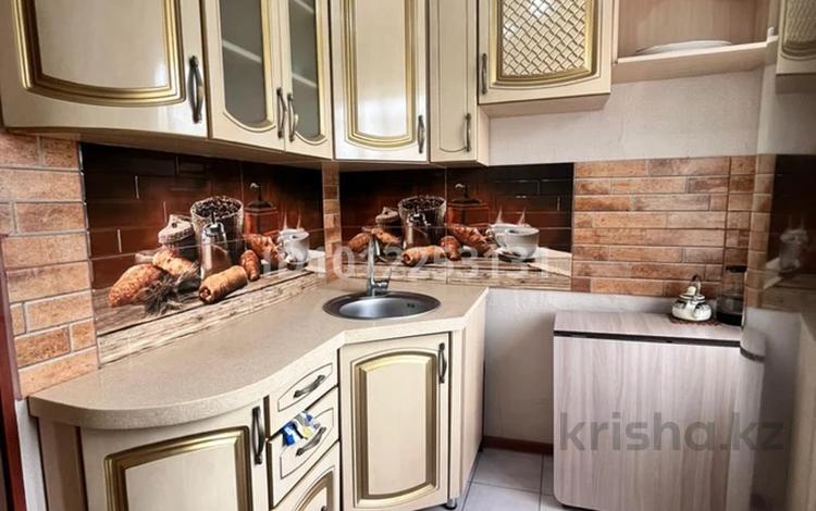 2-бөлмелі пәтер · 45 м² · 1/5 қабат, 410 квартал 13, бағасы: 16.7 млн ₸ в Семее — фото 2