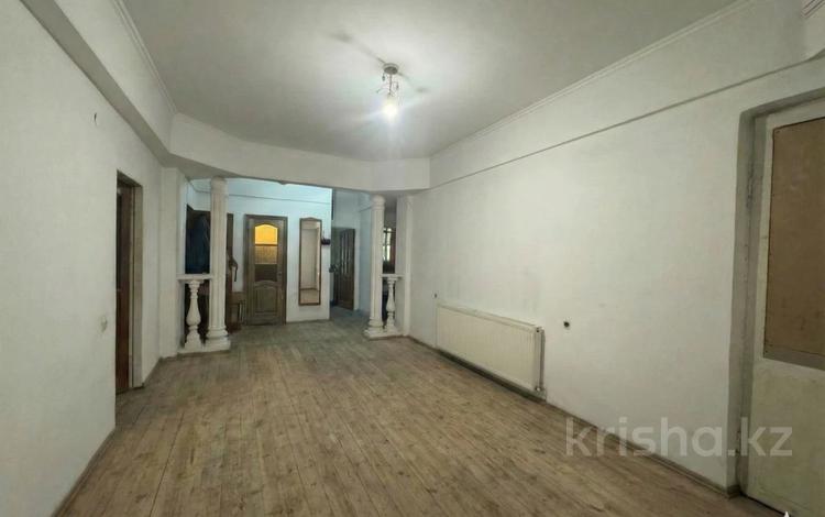 4-комнатная квартира · 82 м² · 1/5 этаж, Мауленова 54 — Казыбек би за 75 млн ₸ в Алматы, Алмалинский р-н — фото 8