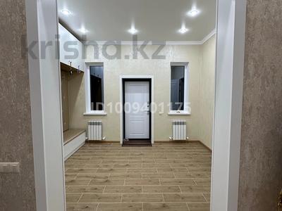 Отдельный дом · 4 комнаты · 200 м² · 10 сот., жилой массив Жанаконыс-2, Наурзбай за 97 млн 〒 в Актобе