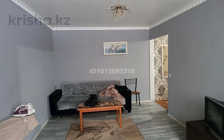 2-бөлмелі пәтер · 45 м² · 2/5 қабат, Айтики би 149, бағасы: 280 000 ₸ в Алматы, Алмалинский р-н — фото 2