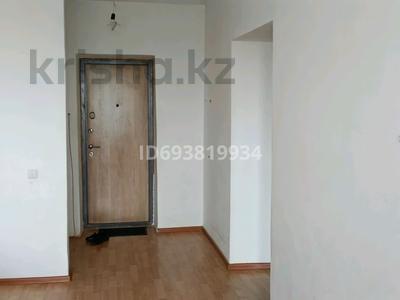 1-комнатная квартира, 39 м², 4/5 этаж, Кокжал Барака за 14.9 млн 〒 в Усть-Каменогорске