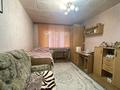 3-комнатная квартира · 63 м² · 1/5 этаж, Майкудук, Майкудук, 18й микрорайон 3 за 14.5 млн ₸ в Караганде, Алихана Бокейханова р-н