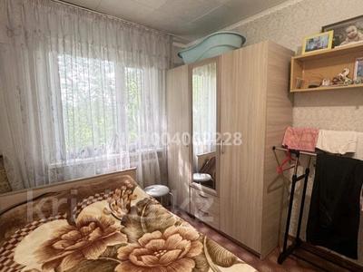 3-комнатная квартира · 63 м² · 1/5 этаж, Майкудук, Майкудук, 18й микрорайон 3 за 14 млн 〒 в Караганде, Алихана Бокейханова р-н