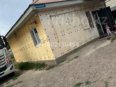 Отдельный дом · 3 комнаты · 42 м² · 8 сот., Керемет 5/1 за 20 млн 〒 в Береке