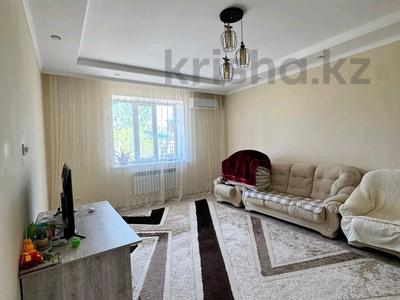2-бөлмелі пәтер · 87 м² · 2/5 қабат, Циолковского, бағасы: 180 000 ₸ в Уральске