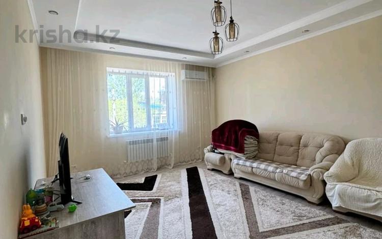 2-бөлмелі пәтер · 87 м² · 2/5 қабат, Циолковского, бағасы: 180 000 ₸ в Уральске — фото 2