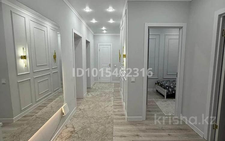 4-бөлмелі пәтер · 84 м² · 4/10 қабат, Роза Багланова 1, бағасы: 47 млн ₸ в Астане, Нура р-н — фото 3