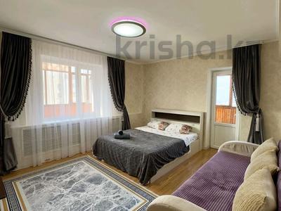 2-бөлмелі пәтер · 60 м² · 11/14 қабат, Самал-1 ш/а. — Достык Жолдасбекова, бағасы: 25 000 ₸ в Алматы, Медеуский р-н