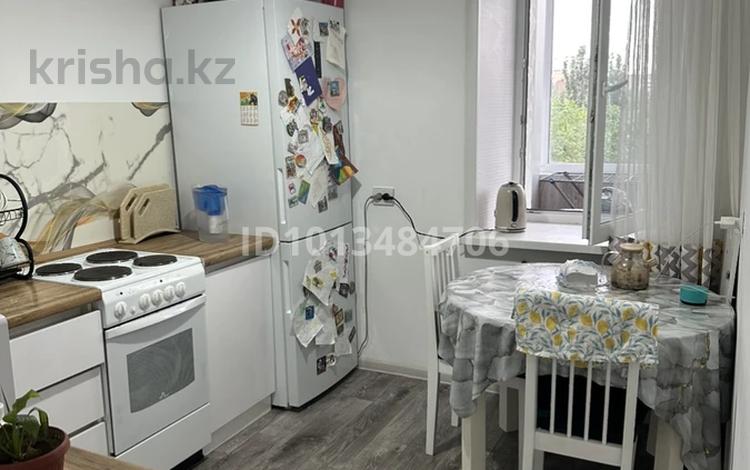 2-бөлмелі пәтер · 52 м² · 4/9 қабат, Торайгырова 6, бағасы: 24 млн ₸ в Павлодаре — фото 2