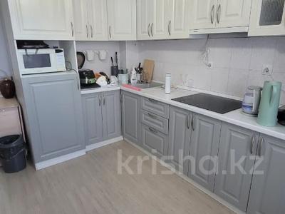 3-бөлмелі пәтер · 83 м² · 8/9 қабат, Мкр. Атырау, бағасы: 43 млн ₸ в Алматы, Медеуский р-н