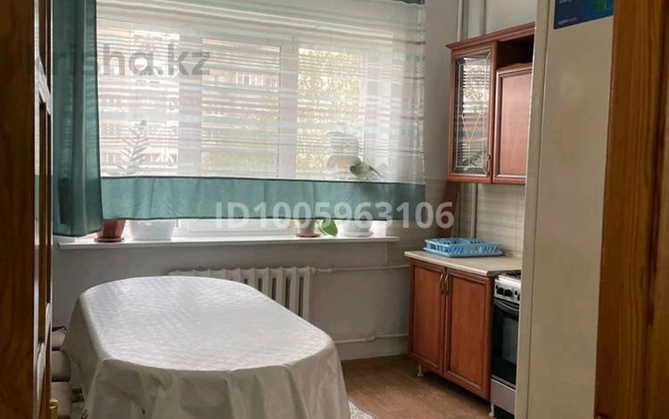 2-бөлмелі пәтер · 59 м² · 3/9 қабат, мкр Жетысу-2 — Золотой квадрат в середине Улугбека-Сайна, Момышулы-Абая, бағасы: 260 000 ₸ в Алматы, Ауэзовский р-н — фото 2