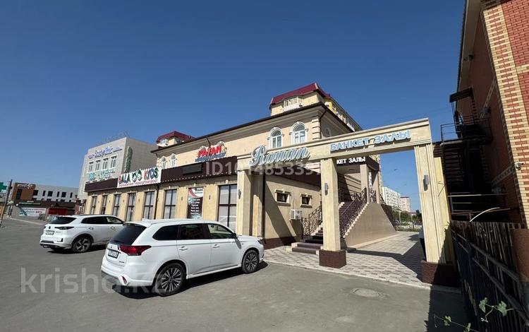 Еркін, дүкендер мен бутиктер, ойын-сауық · 960 м², бағасы: 430 млн ₸ в Атырау, мкр. Алмагуль — фото 2