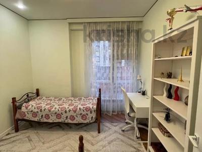 3-комнатная квартира · 81 м² · 8/18 этаж, Абая за 66 млн ₸ в Алматы, Бостандыкский р-н