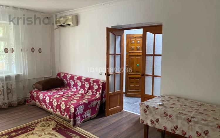 3-комнатная квартира · 67 м² · 3/3 этаж, Абдулиных — Калдоякова бывшая 8 марта за 350 000 〒 в Алматы, Медеуский р-н — фото 2