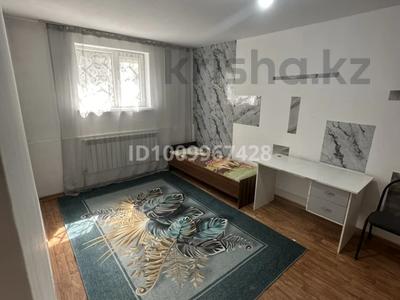 2-бөлмелі пәтер · 35 м² · 1/3 қабат, мкр Акбулак, Зия Самади — Новая дорого ул. Сайна чуть ниже Рыскулова, бағасы: 130 000 ₸ в Алматы, Алатауский р-н