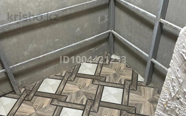 2-бөлмелі пәтер · 55 м² · 8/12 қабат, 4-й микрорайон 62, бағасы: 270 000 〒 в Конаеве — фото 2