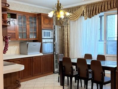 4-комнатная квартира · 164 м² · 4/36 этаж, Кабанбай батыра 11 за 73.9 млн ₸ в Астане, Есильский р-н