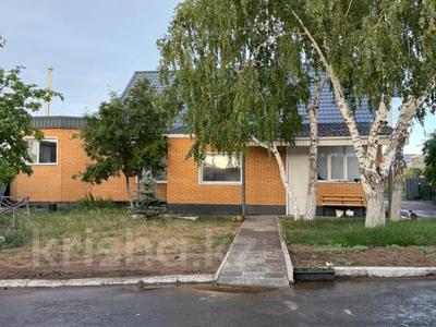 Жеке үй · 4 бөлме · 200 м² · 20 жүзд., Султана Бейбарса, бағасы: 51 млн ₸ в Павлодарском