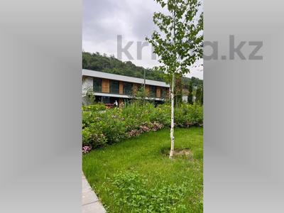 6-комнатный дом · 382 м², Медеуский р-н за 480 млн 〒 в Алматы