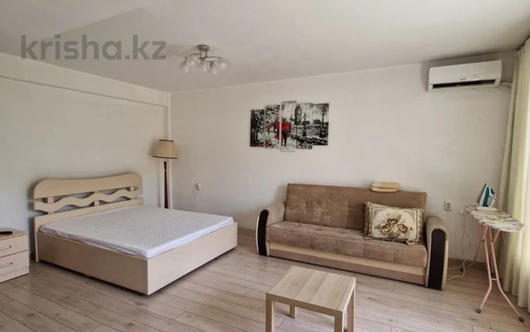 1-комнатная квартира · 43 м² · 3/7 этаж, Абылайхана за ~ 43 млн ₸ в Алматы, Алмалинский р-н — фото 2