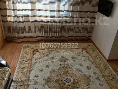 2-комнатная квартира · 57 м² · 4/10 этаж, мкр Юго-Восток, Шахтёров 70 — Гульдер 1 за 12 000 ₸ в Караганде, Казыбек би р-н