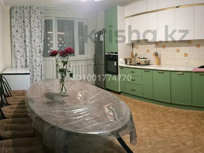 3-бөлмелі пәтер · 91 м² · 12/12 қабат, Бауыржан Момышулы 16 — Между Жумабаева - Сатпаева, парк Жеруйек, бағасы: 35 млн ₸ в Астане, Алматы р-н