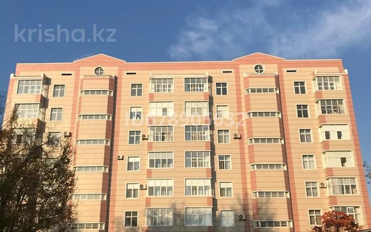 3-бөлмелі пәтер · 110 м² · 6/7 қабат, Сарсенбаева 8 Б — проспект Толе би / проспект Жамбыла, бағасы: 430 000 ₸ в Таразе — фото 4