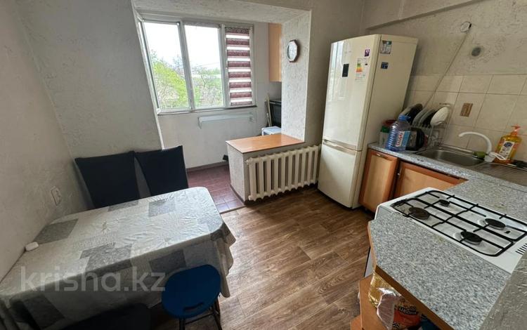 2-комнатная квартира · 50 м² · 5/5 этаж, мкр №2 за 40 млн ₸ в Алматы, Ауэзовский р-н — фото 10