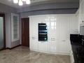 5-бөлмелі пәтер · 228 м² · 2/4 қабат, Нұр Алатау ш/а., Жанар, бағасы: 249 млн ₸ в Алматы, Бостандыкский р-н — фото 64