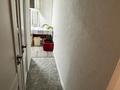 3-комнатная квартира · 60 м² · 1/5 этаж, привокзалный 5 32 1 за 13.5 млн ₸ в Атырау, мкр Привокзальный-5 — фото 5
