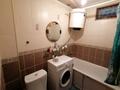1-бөлмелі пәтер · 35 м² · 5/5 қабат, Сатыбалдина 9, бағасы: 8 000 ₸ в Караганде, Казыбек би р-н — фото 4