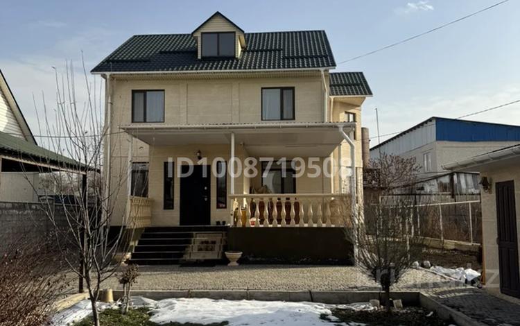 Жеке үй · 4 бөлме · 190 м² · 6 жүзд., Тилендиева 5а — Алматы ЭнергоСбыд, центральная улица Аблай хана, бағасы: 90 млн ₸ в Каскелене — фото 2