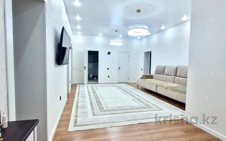 3-комнатная квартира · 130 м² · 5/6 этаж, Саздинское лесничество 228/3 — Газиза Тауелсиздик за 50.5 млн ₸ в Актобе — фото 3