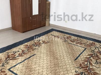 Отдельный дом · 1 комната · 60 м², мкр Самал 20 — 22 коше за 100 000 〒 в Атырау