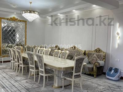 Дом · 5 комнат · 400 м², мкр Северо-Запад, НыгметТолендиулы 68 за 50 000 〒 в Шымкенте, Абайский р-н