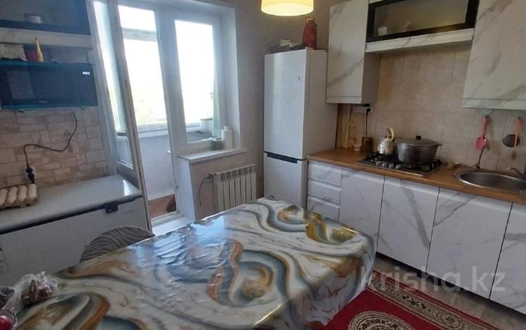 2-бөлмелі пәтер · 54.1 м² · 5/5 қабат, мкр 8, Братьев Жубановых — возле Алтая и Красного креста, бағасы: 13.5 млн ₸ в Актобе — фото 2