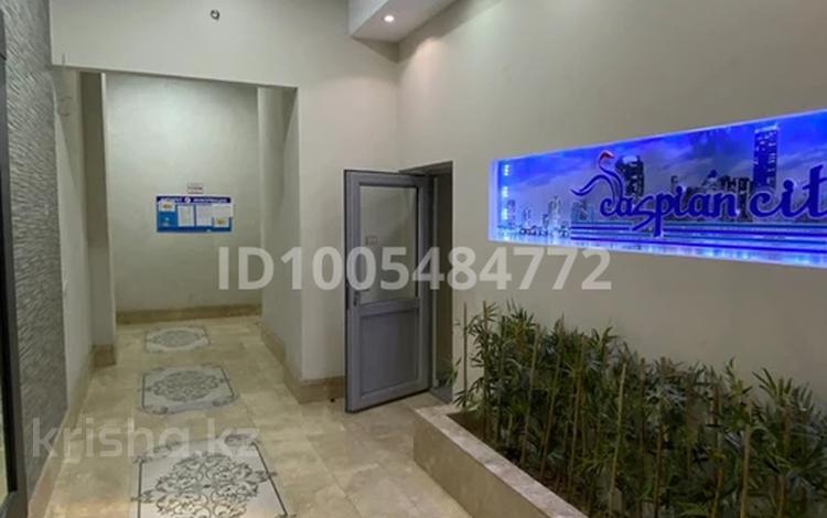 3-бөлмелі пәтер · 136 м² · 7/10 қабат, 17-й мкр 21, бағасы: 50 млн ₸ в Актау — фото 2