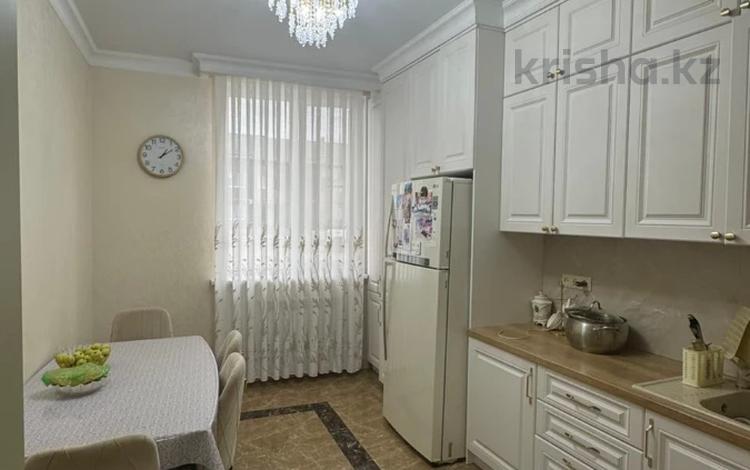 3-бөлмелі пәтер · 95 м² · 1/3 қабат, мкр. Алтын орда, саздинское лесничество, бағасы: 37 млн ₸ в Актобе — фото 2