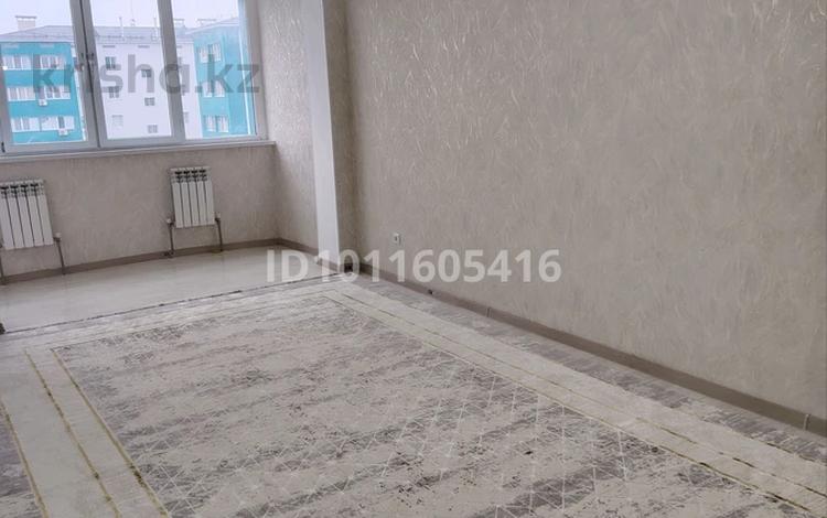 2-комнатная квартира · 69 м² · 4/5 этаж, мкр Асар-2 за 130 000 ₸ в Шымкенте, Абайский р-н — фото 2