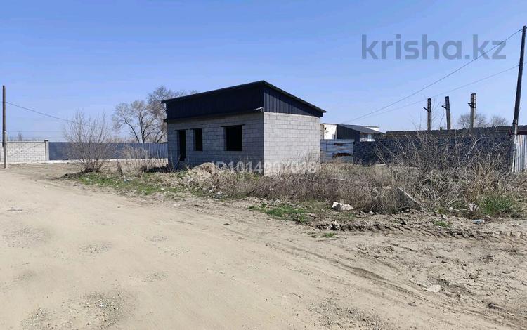 Отдельный дом · 2 комнаты · 40.5 м² · 7 сот., Байзакова за 15 млн ₸ в  — фото 2