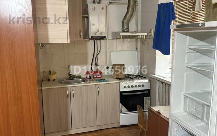2-комнатная квартира · 42 м² · 1/3 этаж, Праезд Айбергенова 10 уй за 150 000 ₸ в Шымкенте, Аль-Фарабийский р-н — фото 2