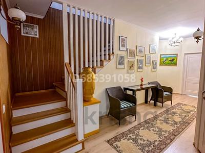 Аренда домов или дач посуточно в Алматы: Дом · 6 комнат · 520 м², мкр Ерменсай, Арайлы 47 за 150 000 〒 Дом · 6 комнат · 520 м², мкр Ерменсай, Арайлы 47 за 150 000 〒 в Алматы, Бостандыкский р-н